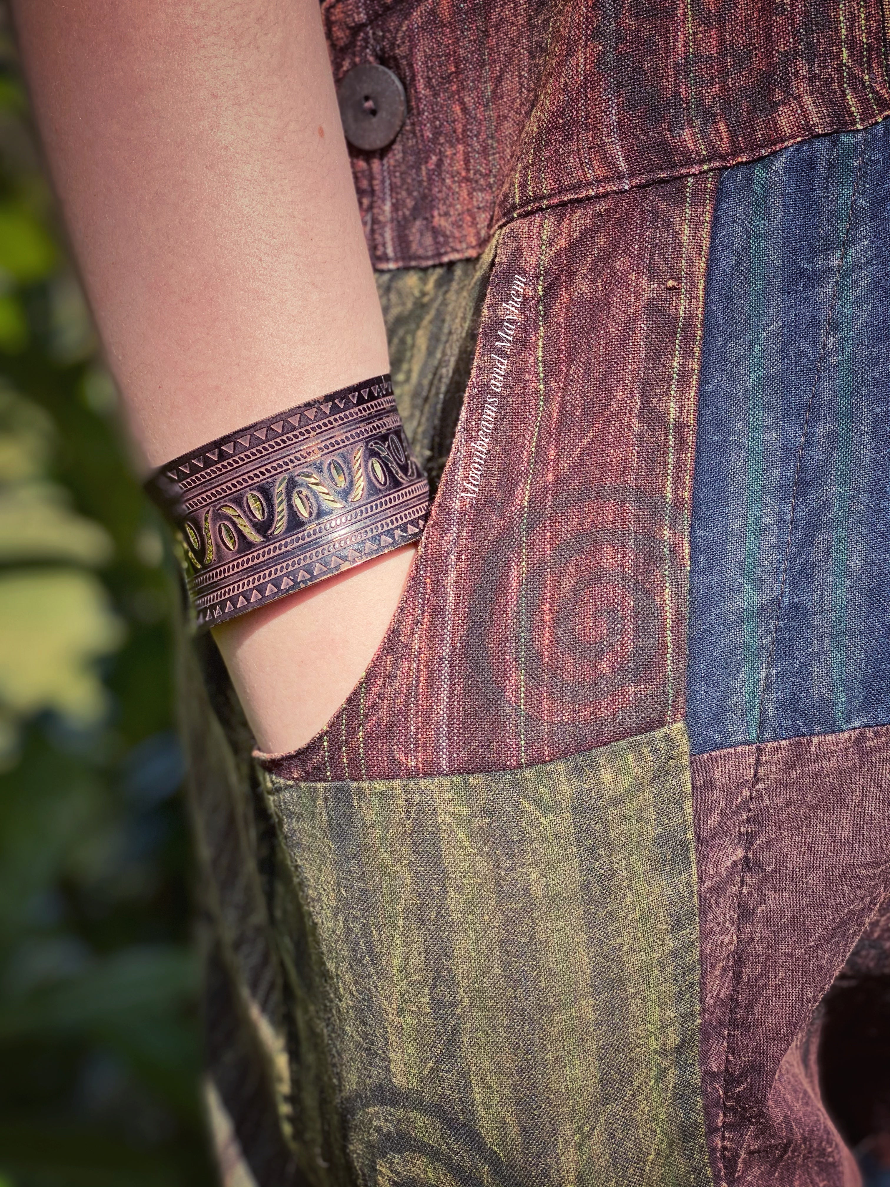 TRIBAL COCOA CUFF / BRACELET - Image 4
